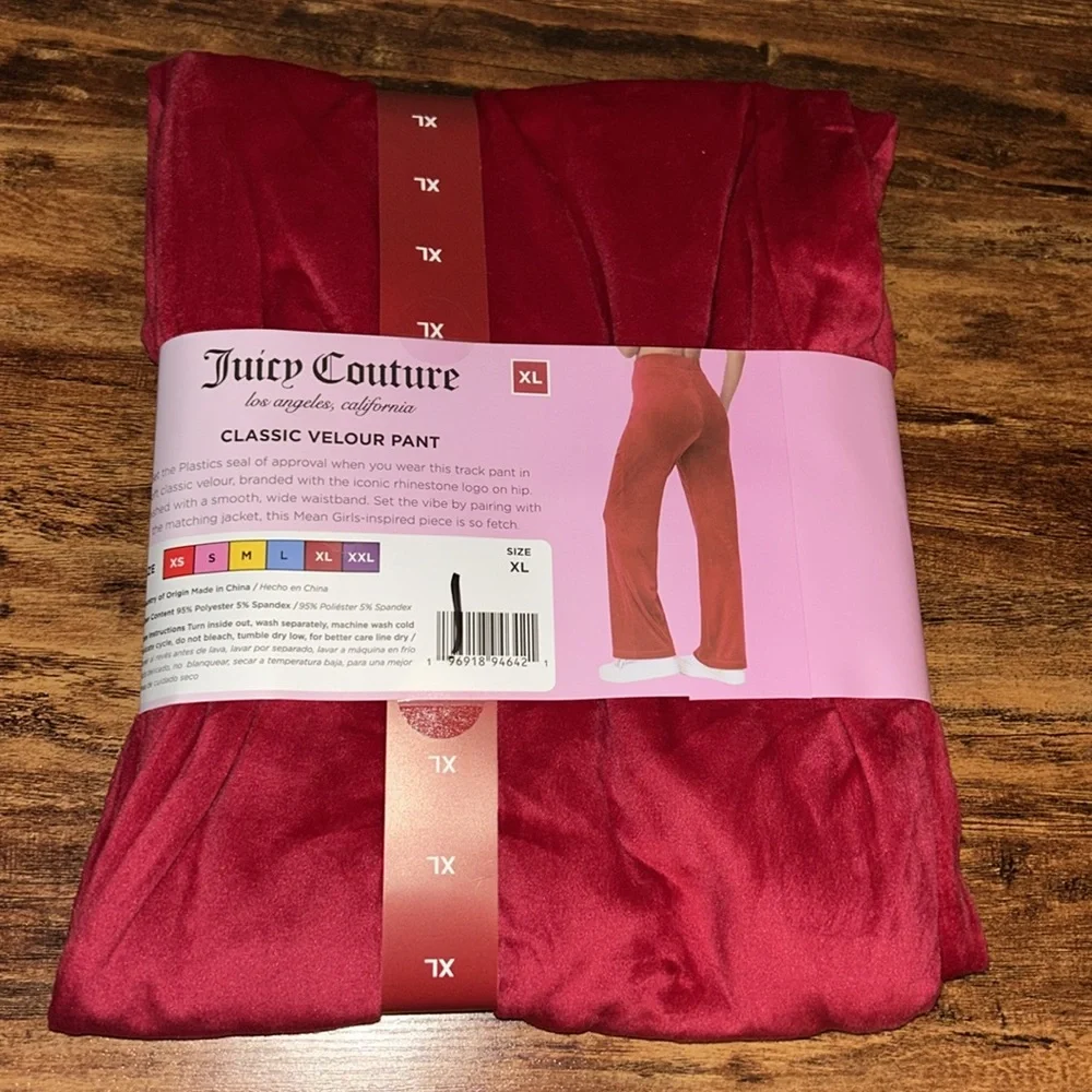 Juicy Couture Classic Velour Pant - Picture 2 of 3